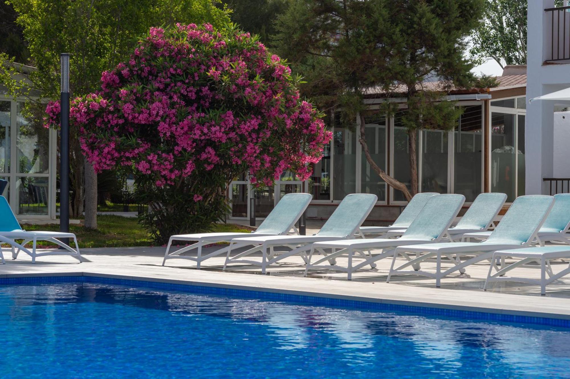 Aparthotel Vibra Club Maritim San Antonio (Ibiza) Exterior foto