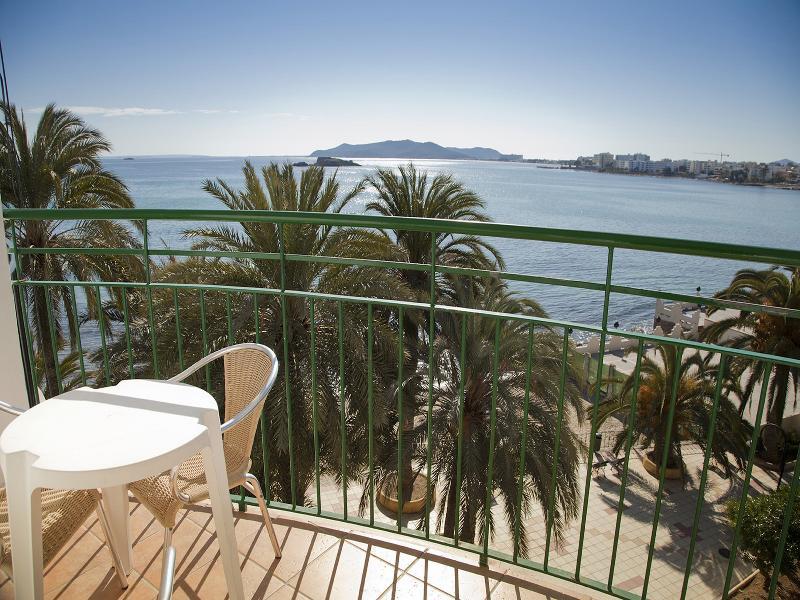 Aparthotel Vibra Club Maritim San Antonio (Ibiza) Exterior foto